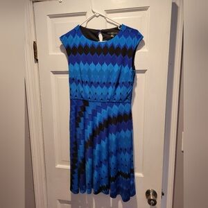 R&K Sleeveless Blue Polyester/Spandex Dress Women’s Size Small